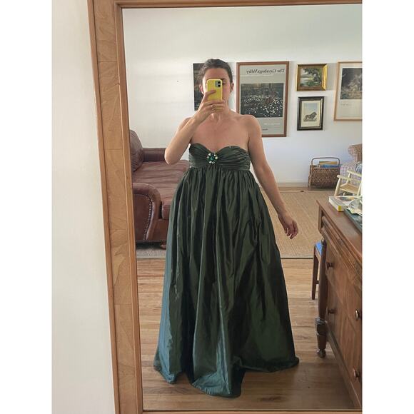 Marc Bouwer Green Taffeta Strapless Gown Size 6 - Picture 2 of 7